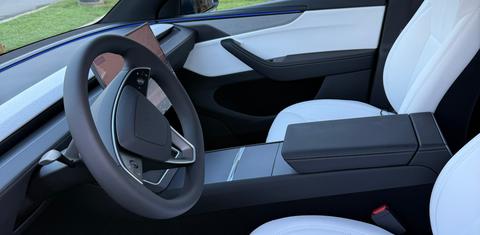 Tesla Model Y 2026
