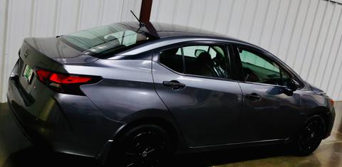 Nissan Versa 2023