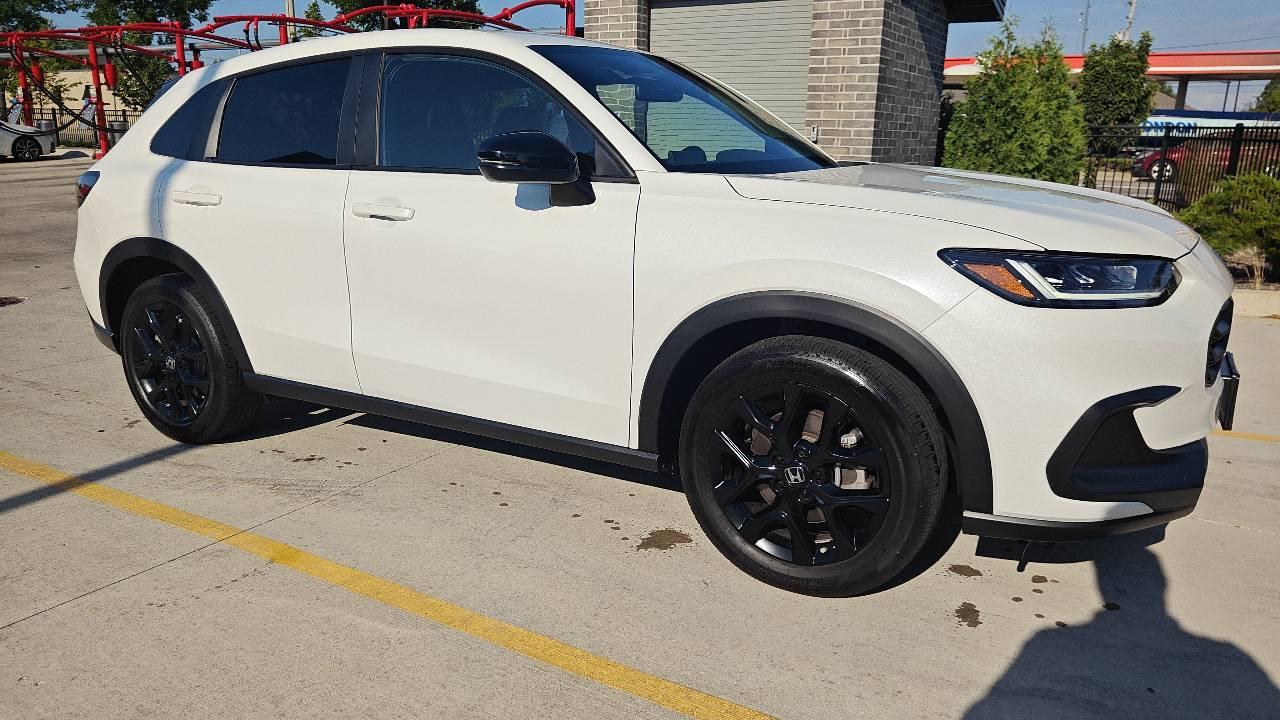 Honda HR-V 2024 in Milwaukee, WI