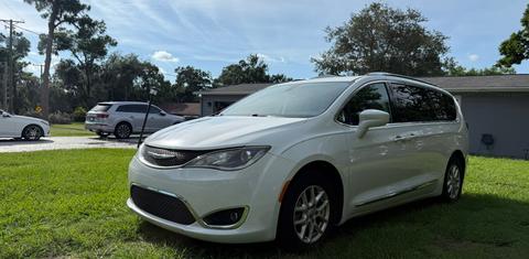 Chrysler Pacifica 2020