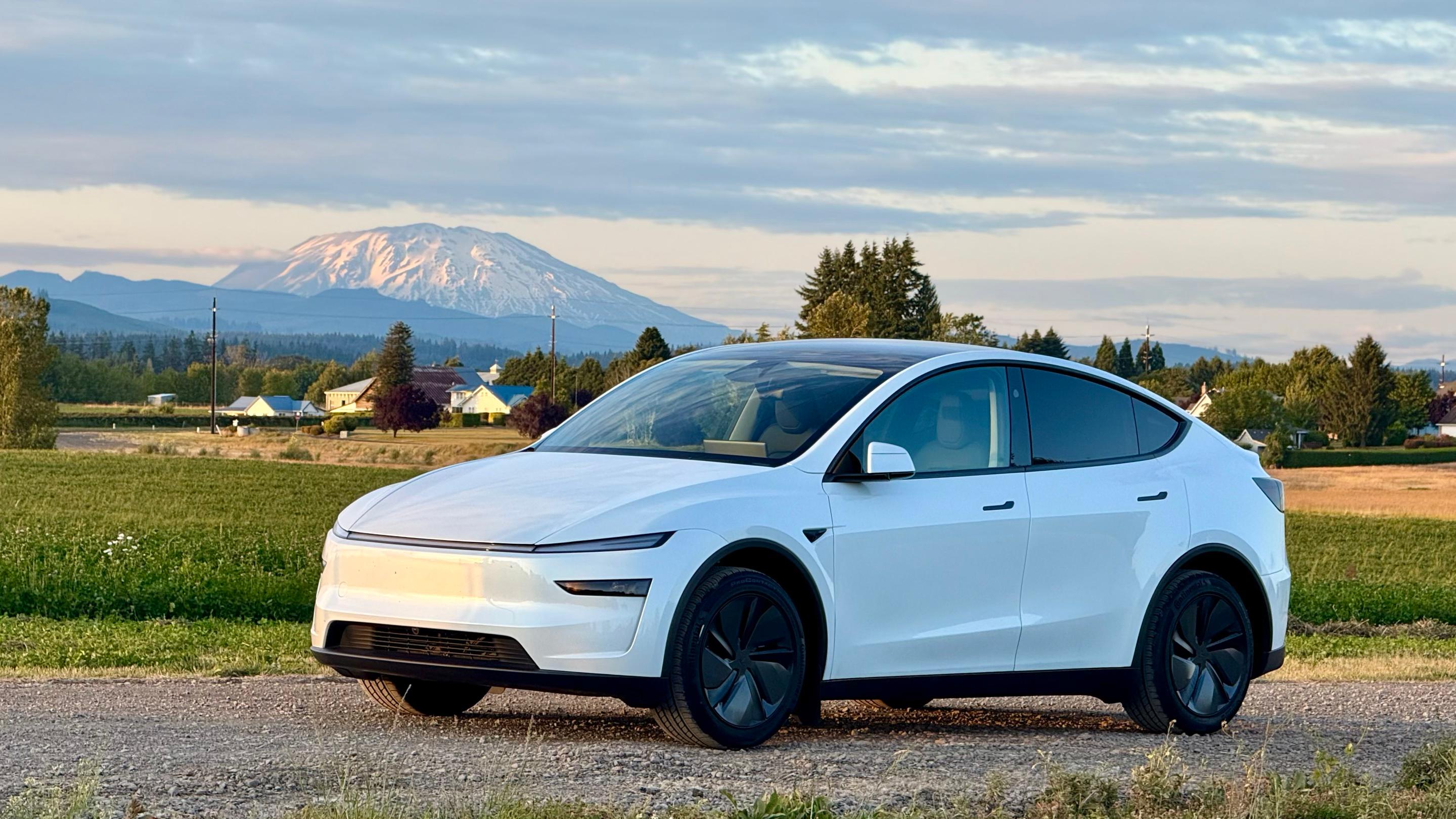 Tesla Model Y 2026 in Kent, WA