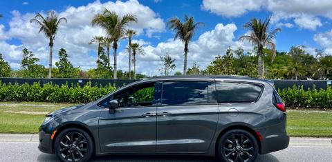 Chrysler Pacifica 2019