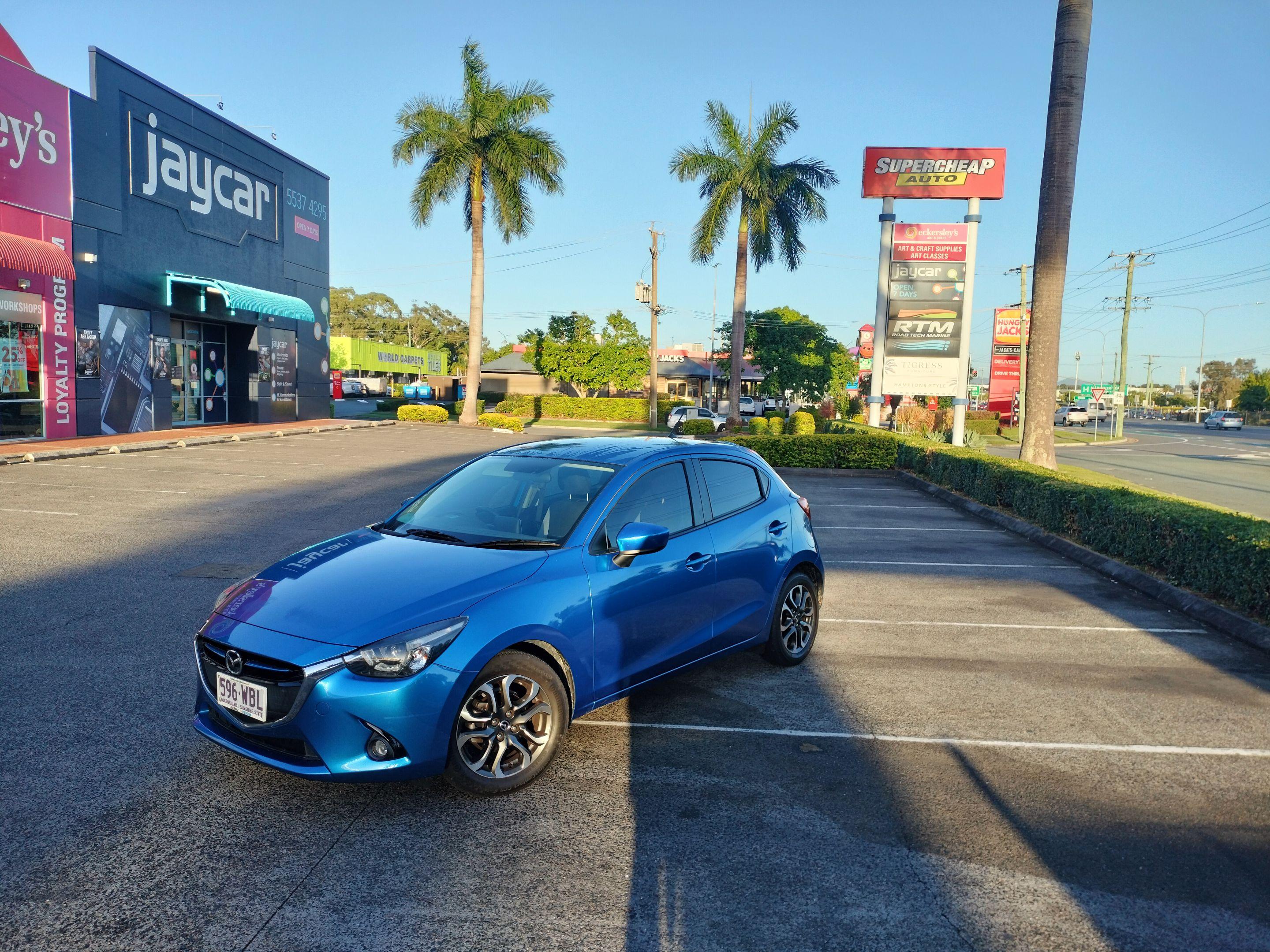 Mazda MAZDA2 2015 in Mermaid Waters