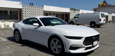 Ford Mustang 2026