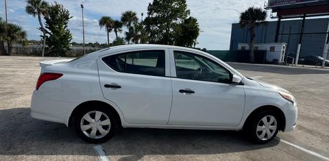 Nissan Versa 2016