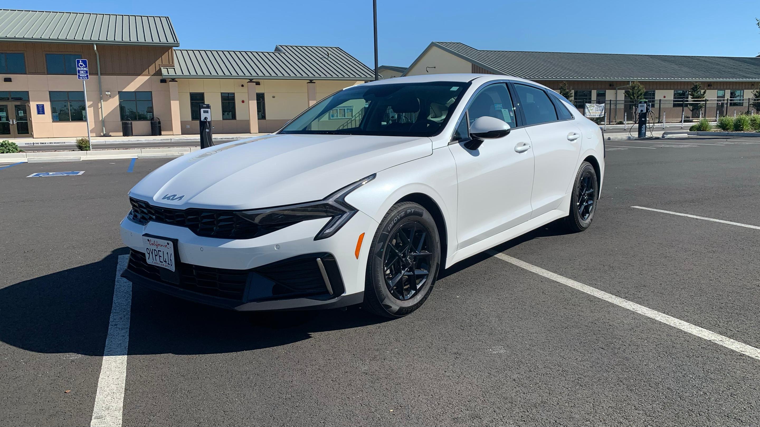 Kia K5 2025 in Sacramento, CA