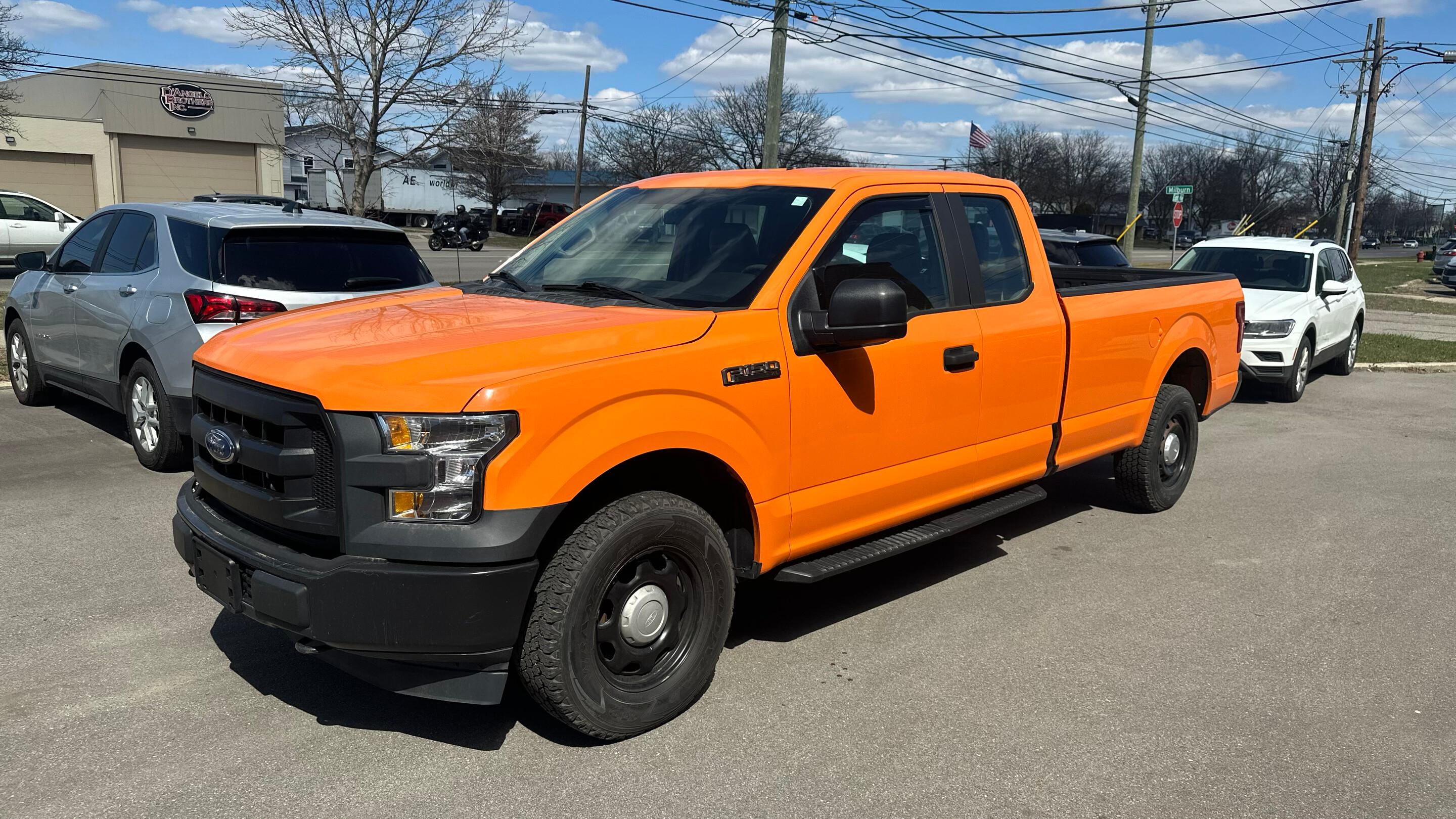 Ford F-150 2016 in Livonia, MI