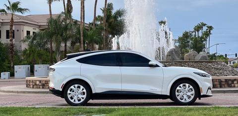 Ford Mustang Mach-E 2022