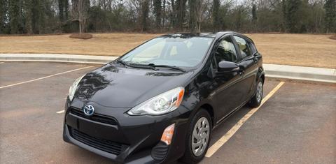 Toyota Prius c 2016