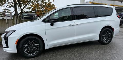 Chrysler Pacifica 2026