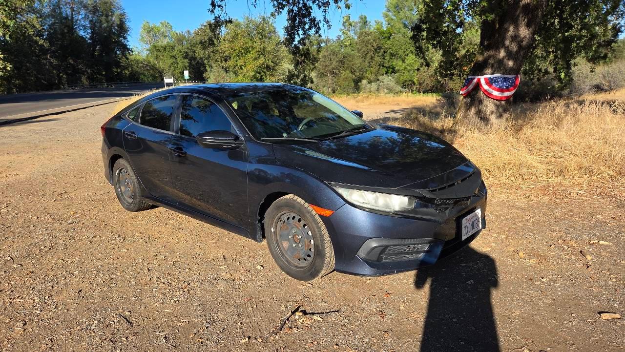 Honda Civic 2017 in Redding, CA
