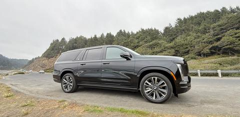 Cadillac Escalade ESV 2026