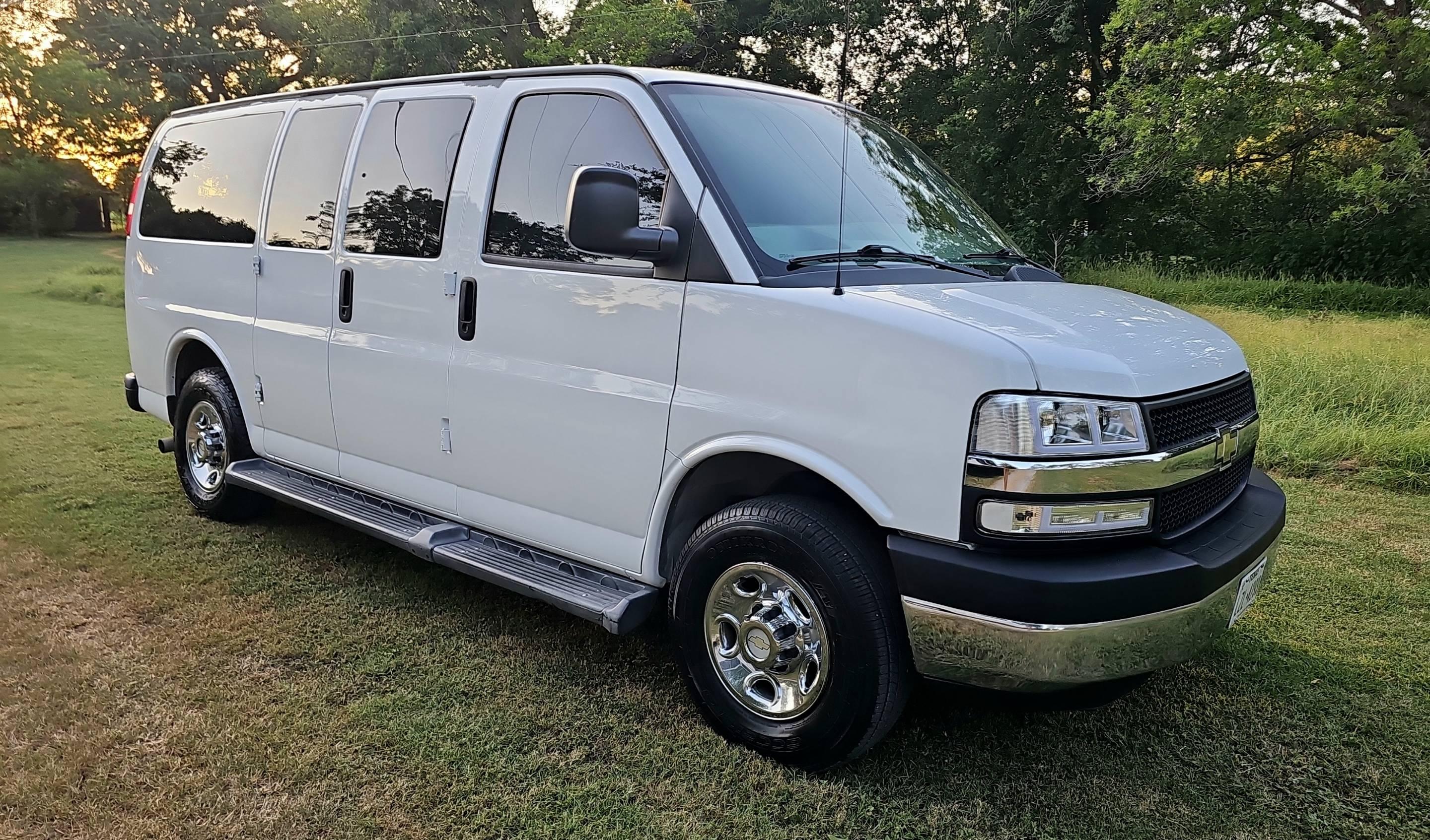 Chevrolet Express 2014 in Del Valle, TX