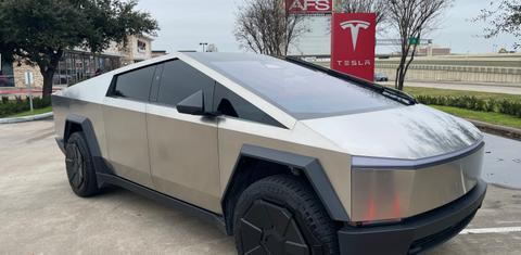 Tesla Cybertruck 2024