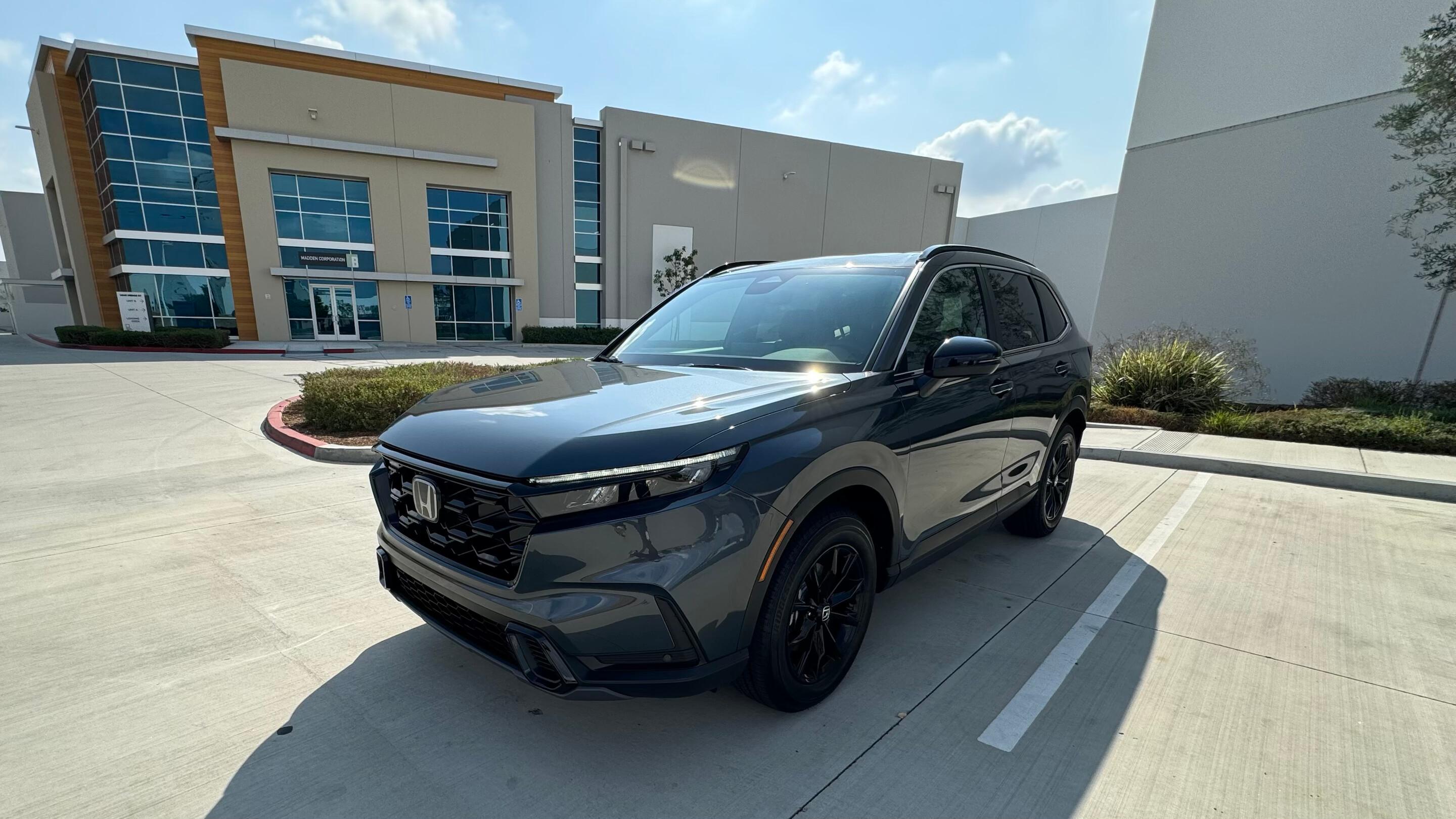Honda CR-V Hybrid 2025 in Ontario, CA