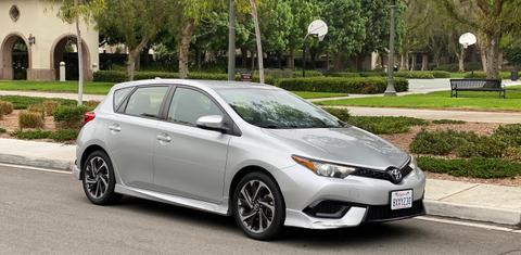 Toyota Corolla iM 2017