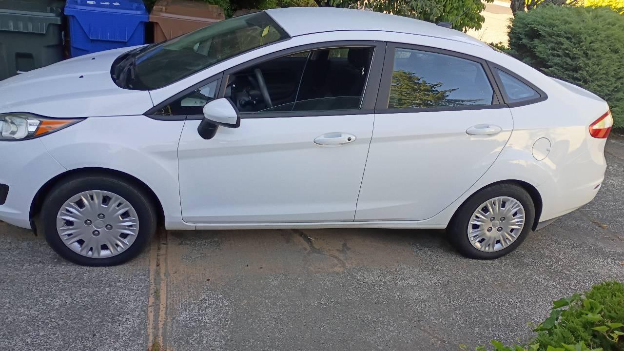 Ford Fiesta 2017 in Tacoma, WA