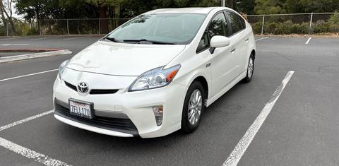 Toyota Prius Plug-In 2014