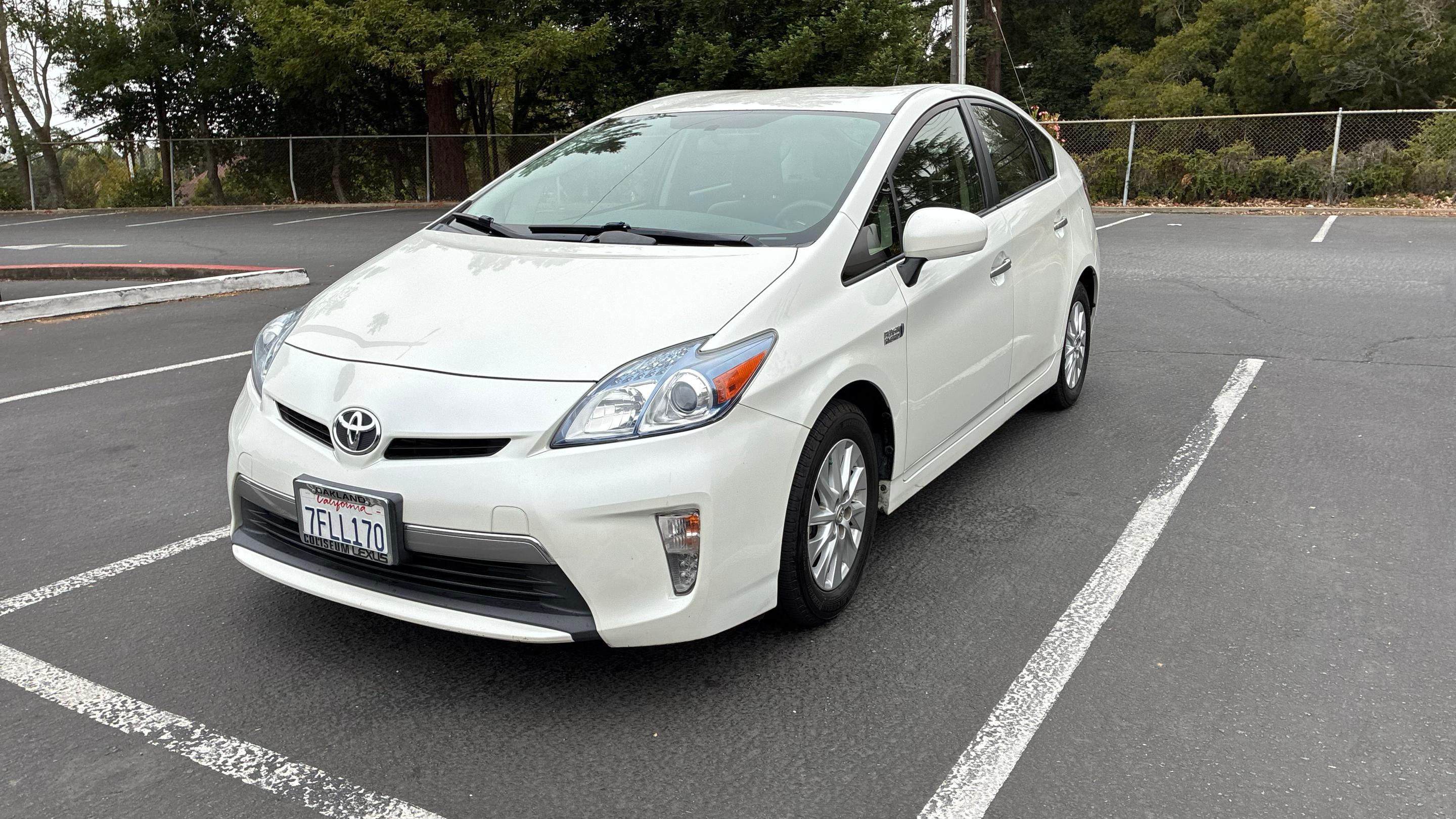 Toyota Prius Plug-In 2014 in Castro Valley, CA