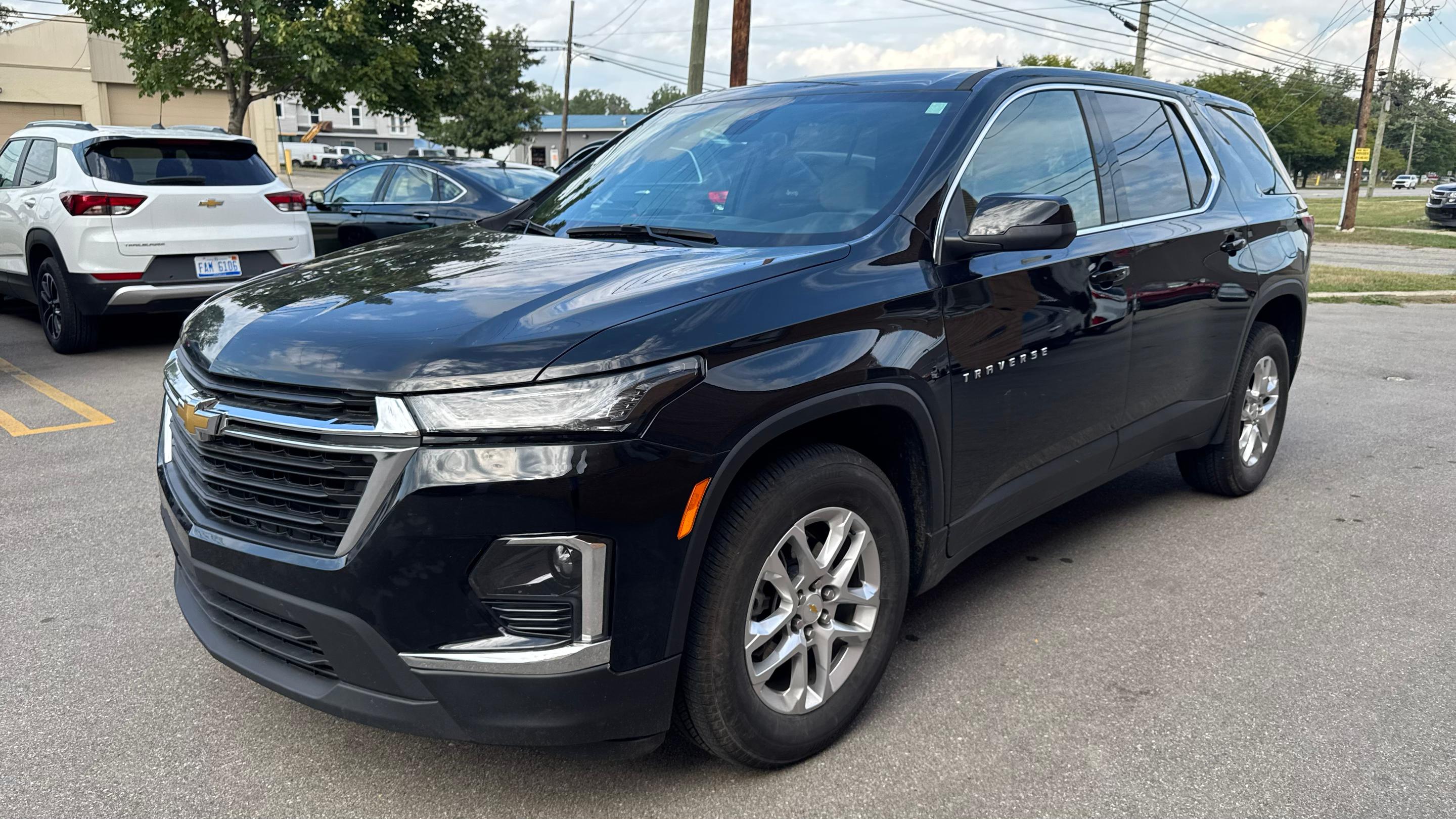 Chevrolet Traverse 2023 in Livonia, MI