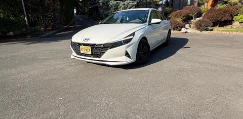 Hyundai Elantra 2022