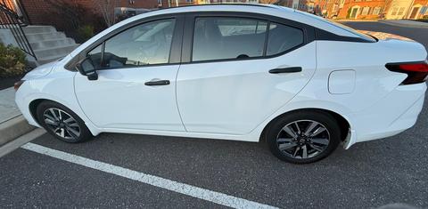 Nissan Versa 2024