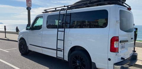Nissan NV 2016