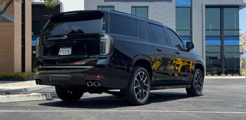 Chevrolet Suburban 2025