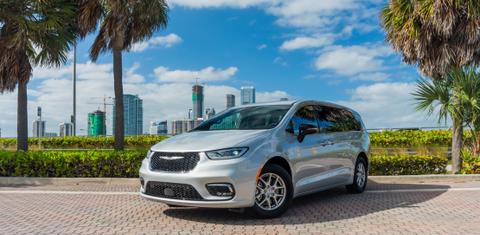 Chrysler Pacifica 2026