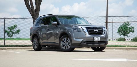 Nissan Pathfinder 2025
