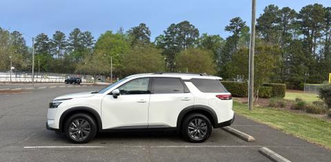 Nissan Pathfinder 2025