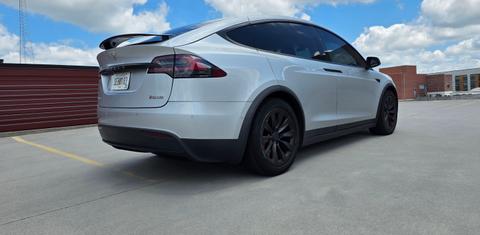 Tesla Model X 2018