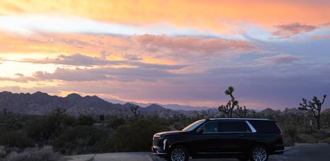 Cadillac Escalade ESV 2025