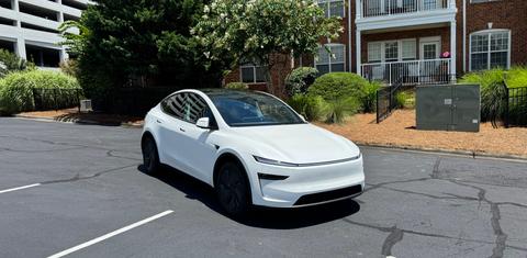 Tesla Model Y 2026