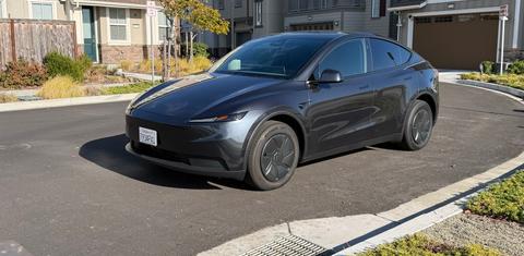Tesla Model Y 2026