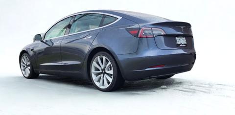 Tesla Model 3 2018