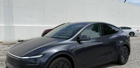 Tesla Model Y 2026