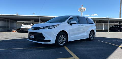 Toyota Sienna 2025