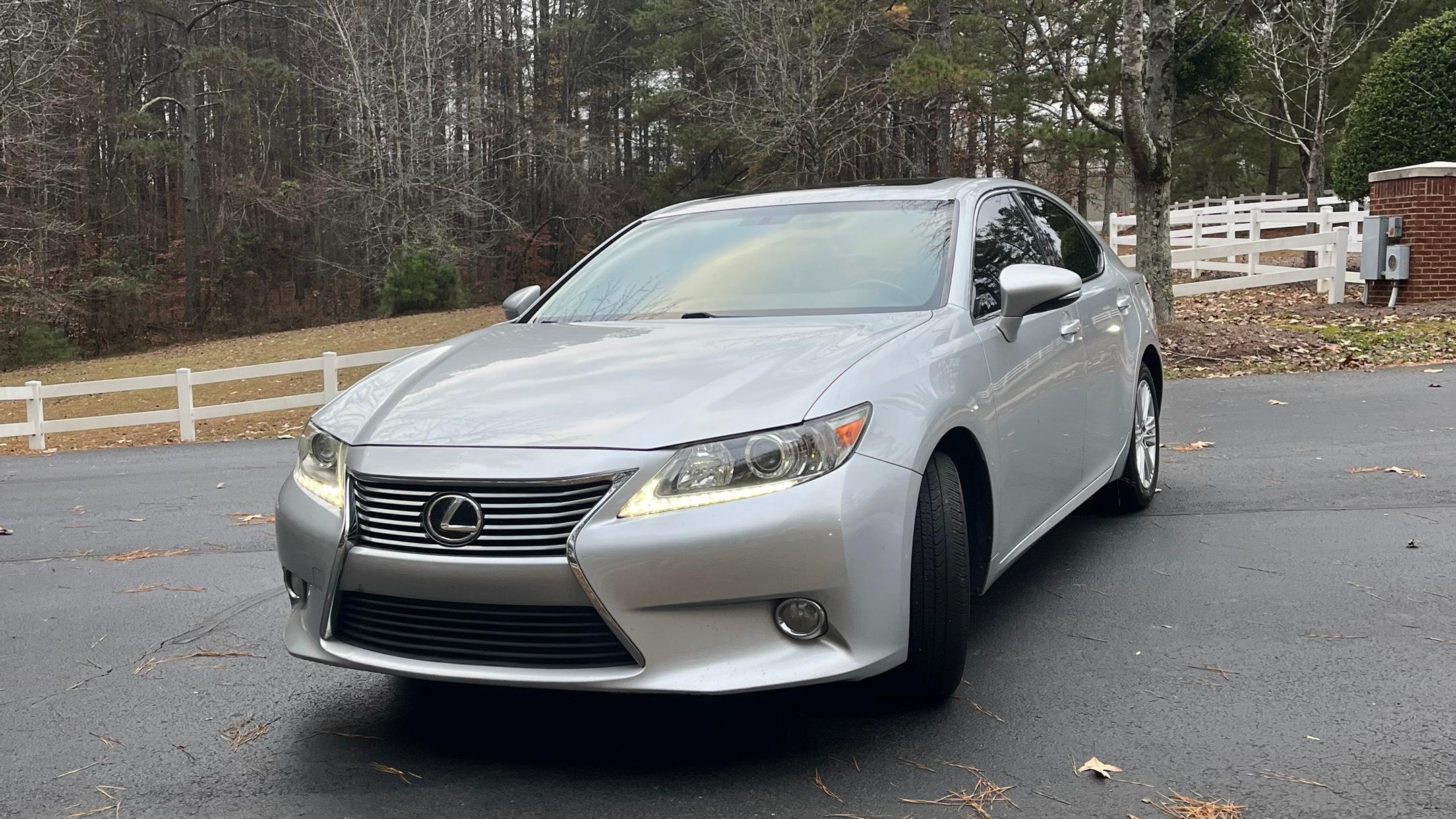 Lexus ES 2015 in 