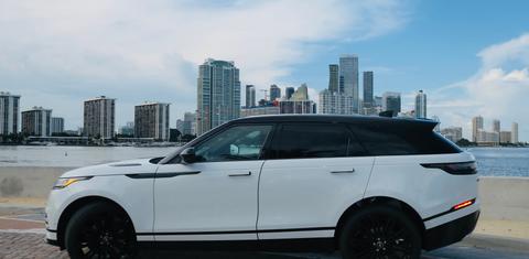 Land Rover Range Rover Velar 2026