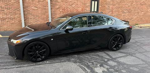 Lexus IS 2023