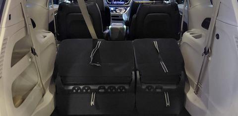 Chrysler Pacifica 2023