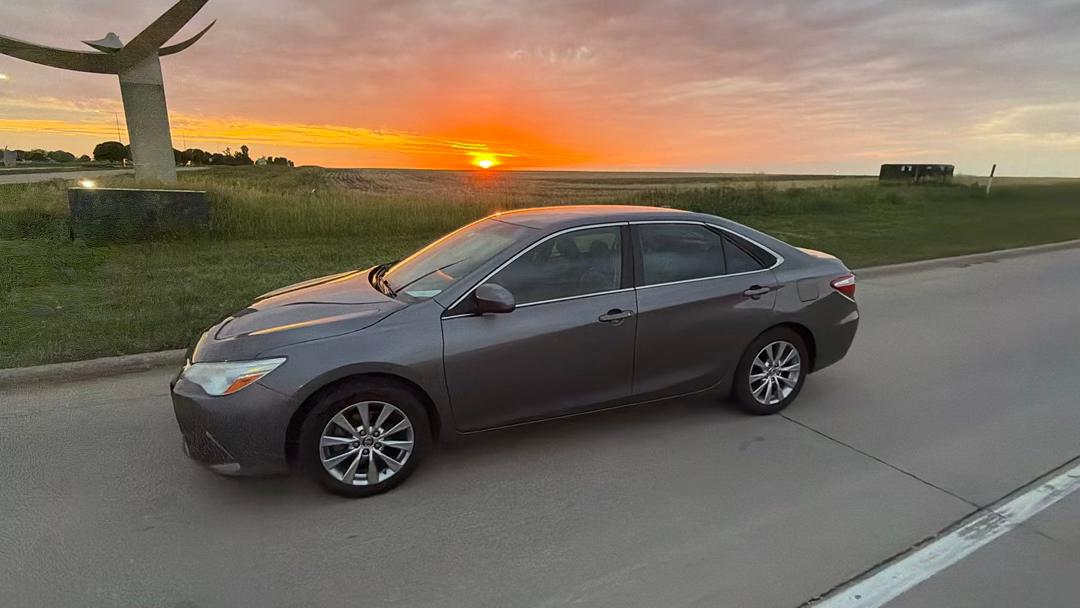 Toyota Camry 2016 in Cedar Rapids, IA