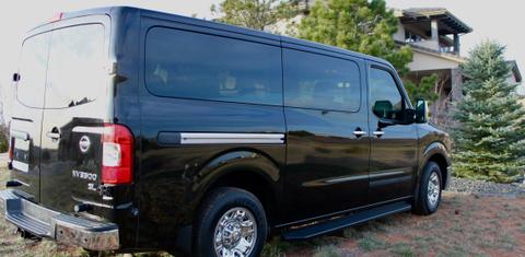 Nissan NV 2017