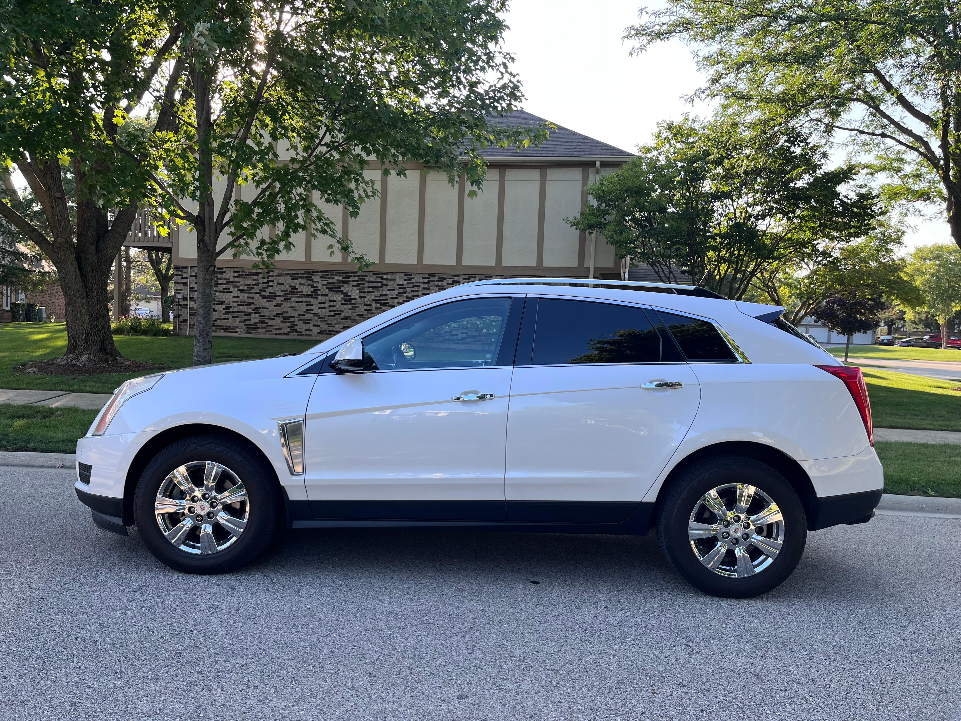 Cadillac SRX 2016 in 