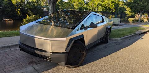 Tesla Cybertruck 2024