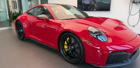 Porsche 911 2025