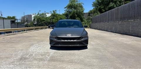 Hyundai Elantra 2025