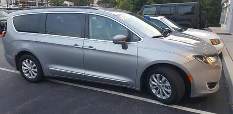Chrysler Pacifica 2017