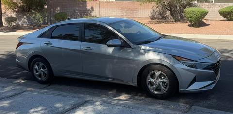 Hyundai Elantra 2021
